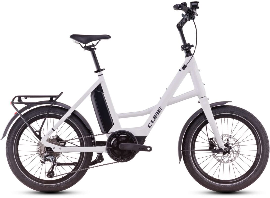 Cube Compact Hybrid 500.01.jpg