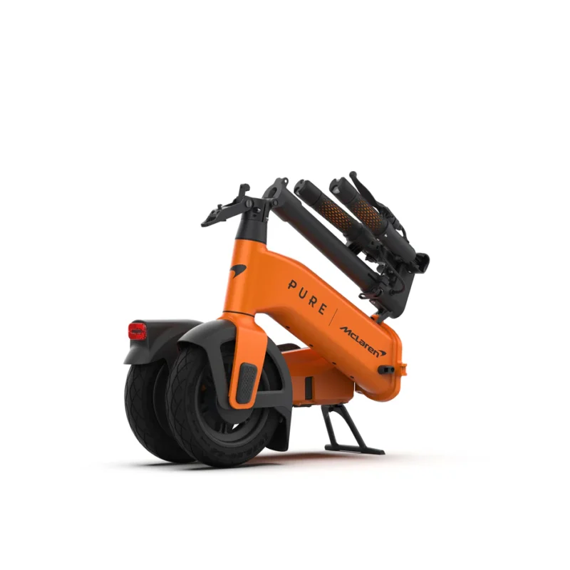 Flex McLaren papaya folded 940x.webp